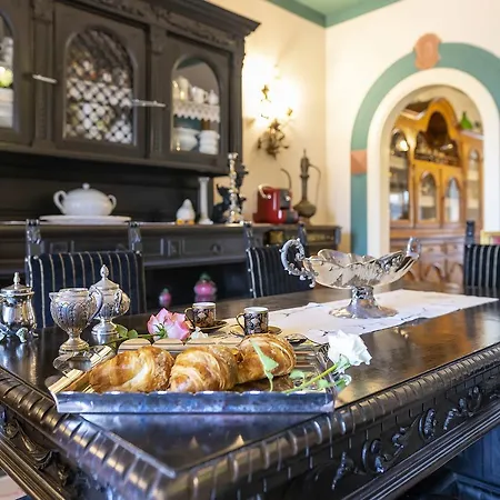 Full'house Villa Racale