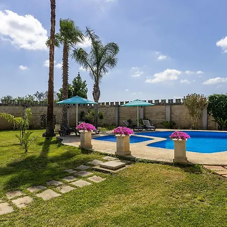 فيلة Full'house راكالي