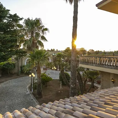 Villa Full'house Racale